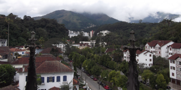 Milhares de aposentados estão se mudando para essas cidades brasileiras