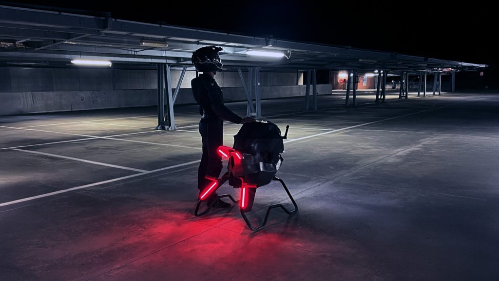O veículo que parece ter saído de Star Wars e atinge até 200km/h já está em testes reais