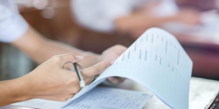 O golpe que está assustando candidatos de concursos públicos no Brasil inteiro