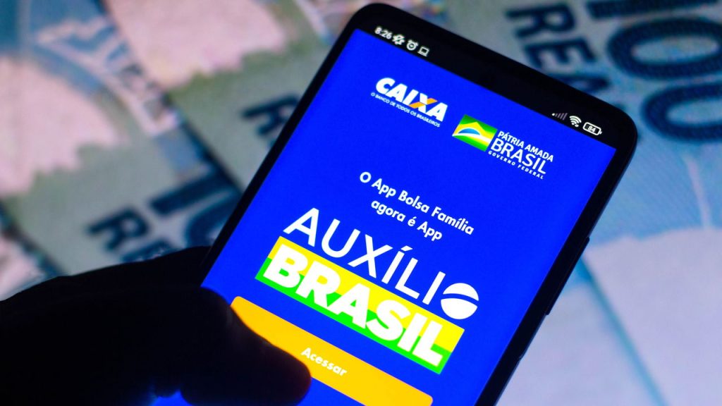 Golpe do Bolsa Família e Auxílio Brasil