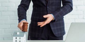 Aprenda a como calcular corretamente imóveis de leilão e evitar surpresas