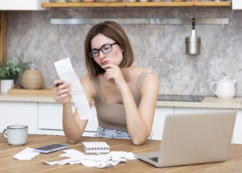 Como lidar com a culpa ao gastar dinheiro com você mesmo