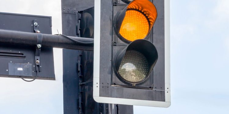 Aviso importante para todos que param no semáforo