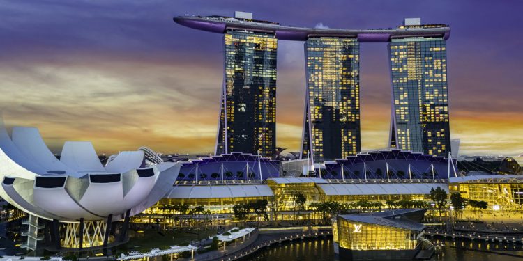 Essa cidade virou o sonho de quem busca emprego no exterior