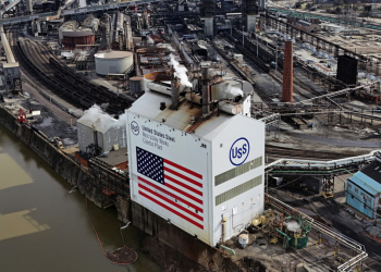 Trump diz que US Steel manterá sede nos EUA; ações sobem 23,5%
