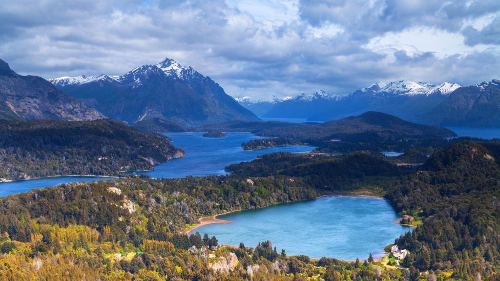 Paisagens de tirar o fôlego, clima puro e um estilo de vida único te aguardam nessa região