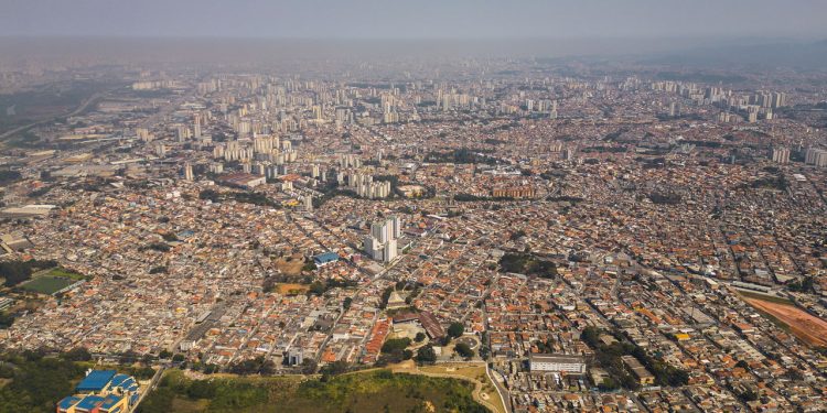 A cidade ao lado de SP que está surpreendendo moradores e visitantes