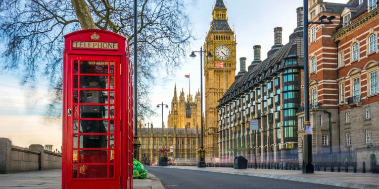 Essa cidade histórica está surpreendendo o mundo com sua modernidade