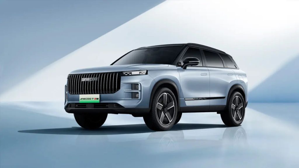 Omoda lança SUV híbrido que faz mais de 1.200 km e está conquistando todo o país!