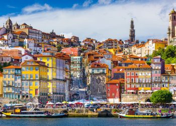 Essa cidade portuguesa tem paisagens e sabores que encantam quem visita