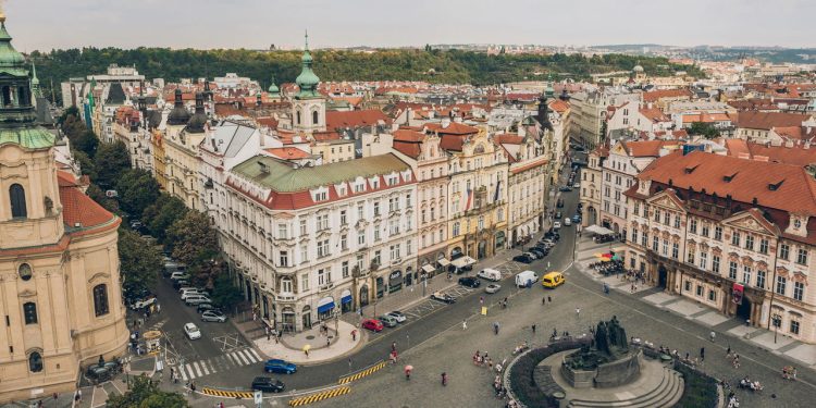 Essa cidade tem um segredo arquitetônico que atrai milhões