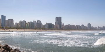 Essa cidade do litoral de São Paulo está encantando quem decide morar lá