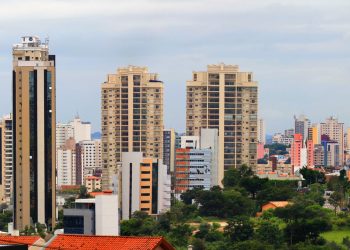 Esta cidade do interior de SP tem hospital modelo, universidades e transporte eficiente