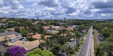 Quem tem 40 anos ou mais está animado para se mudar para essas 2 cidades