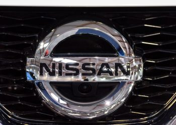 O sedã da Nissan que redefine custo-benefício e desafia os rivais mais caros