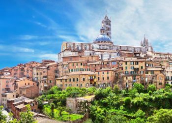 Essa cidade medieval italiana vai roubar seu coração