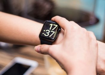 O melhor smartwatch para comprar em agosto