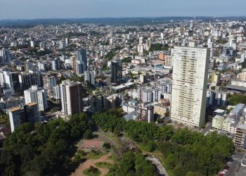 Você precisa conhecer a cidade italiana que fica no interior Brasil