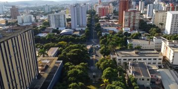 Essa cidade no interior de Minas Gerais impressiona com boa economia e belezas naturais