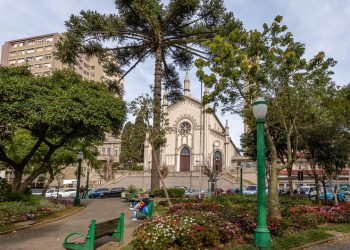 Essa cidade da serra mistura tradição italiana e futuro promissor