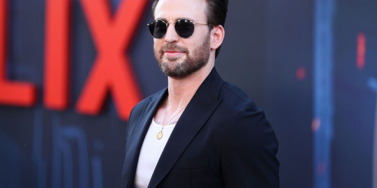 O que Chris Evans fez após o Capitão América vai te impressionar!