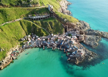 O litoral do Sudeste esconde as águas mais cristalinas do Brasil