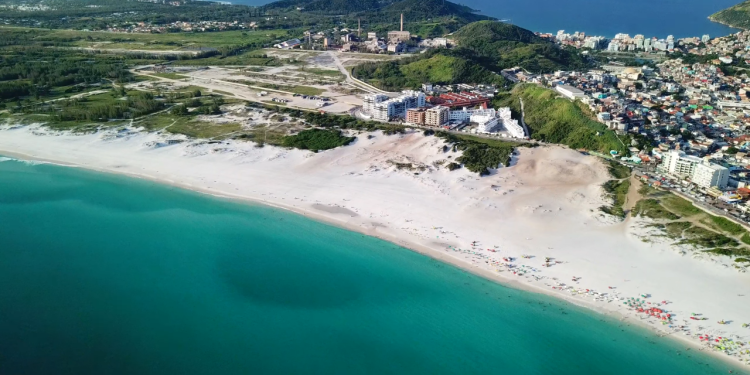 O litoral do Sudeste esconde as águas mais cristalinas do Brasil
