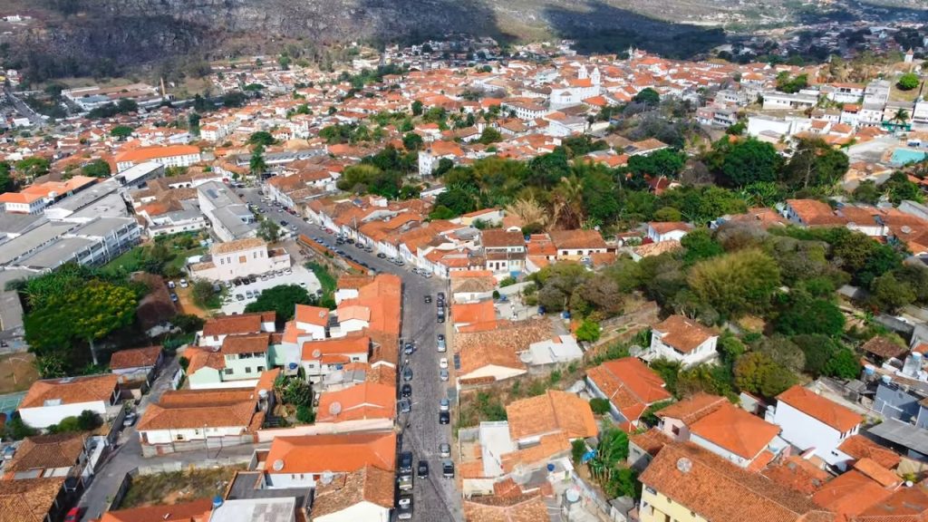 Uma cidade histórica de Minas Gerais surpreende por charme e modernidade