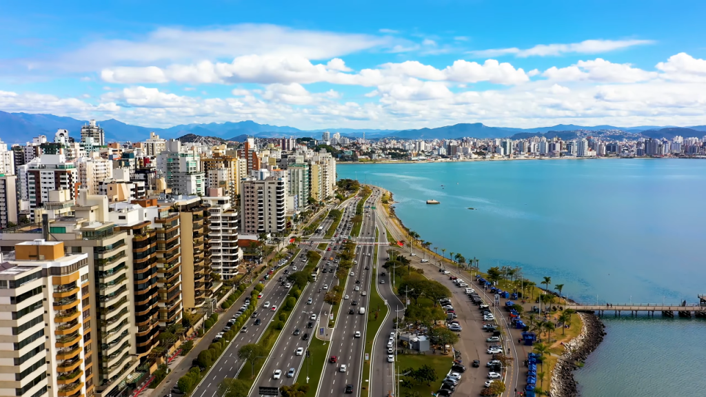 Essa ilha encantadora está transformando a vida de quem decide morar lá