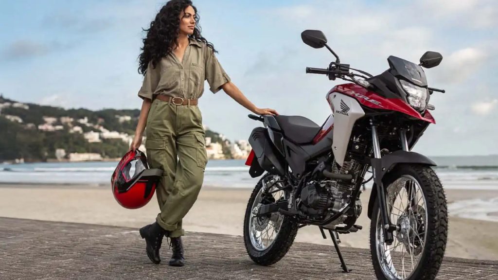 A moto que conquistou trilheiros e entregadores em 2025!