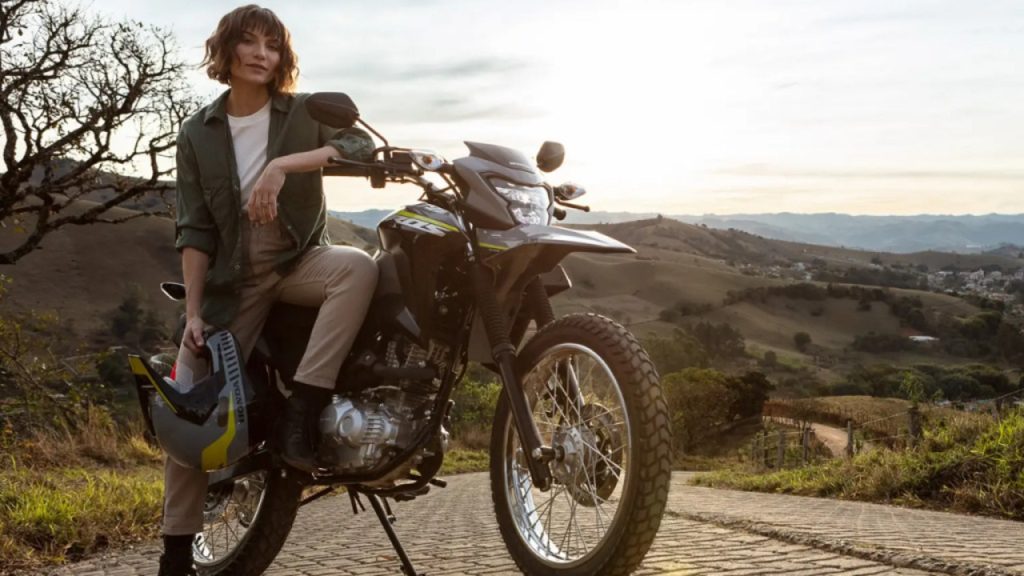 A moto mais versátil e econômica do Brasil em 2025!