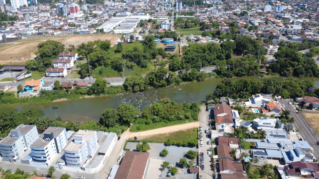 Cidade catarinense encanta com tradição europeia e qualidade de vida