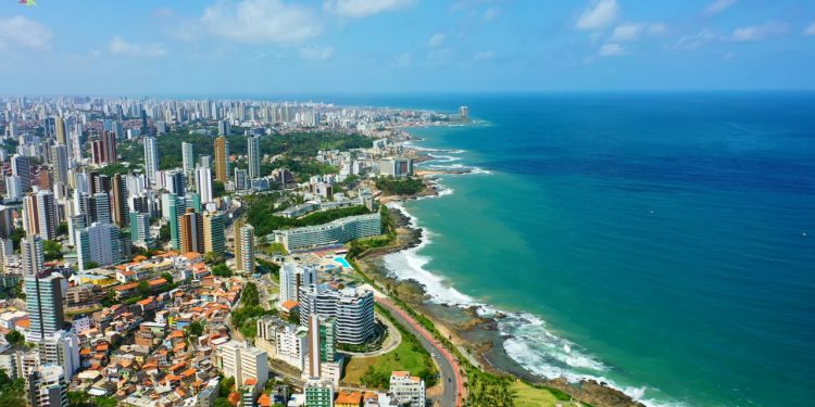 Salvador, Bahia // Créditos: YouTube @MTI.Aerials