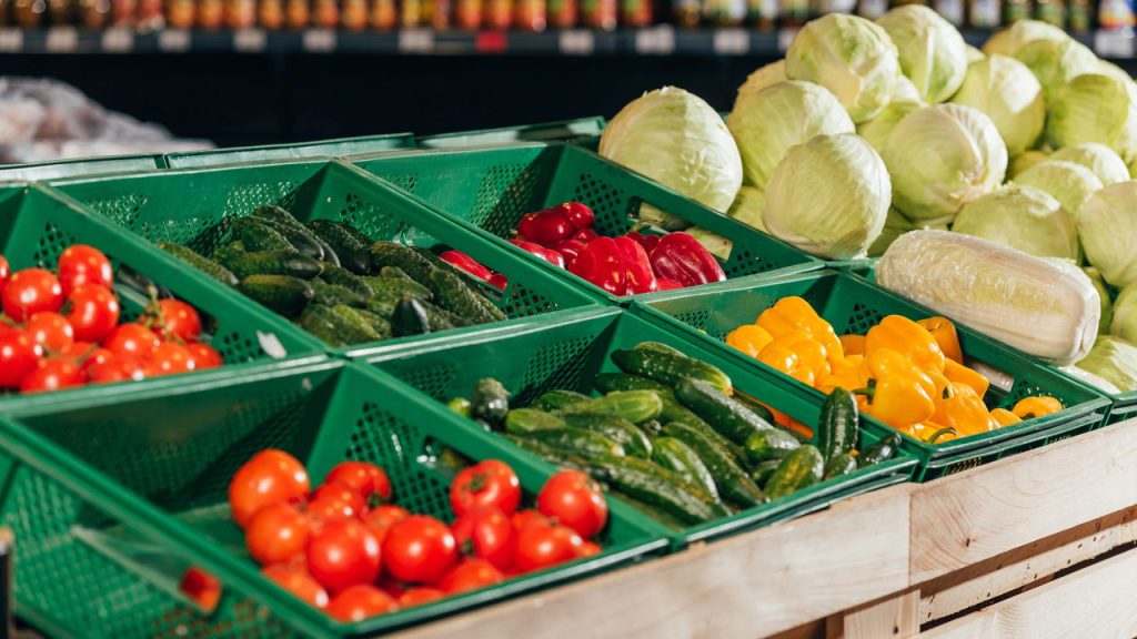 Quem tem 60 anos ou mais precisa saber dessa forma de fazer compras