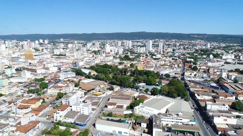 Uma cidade no interior de Minas Gerais está encantando com qualidade de vida e natureza