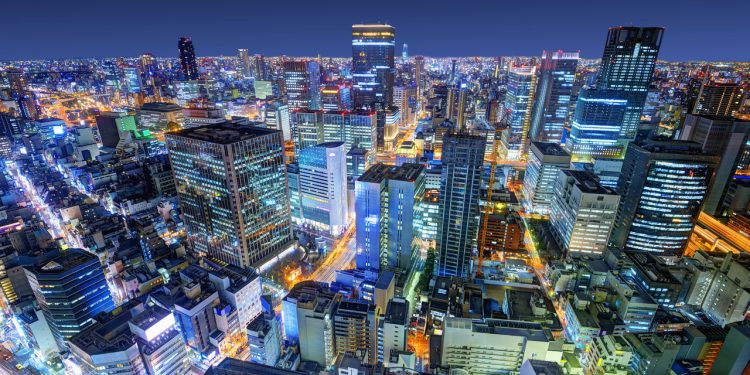 A cidade japonesa que encanta viajantes com sabores e energia única
