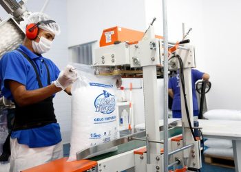 Micro e pequenas empresas lideram aumento na busca por crédito em maio