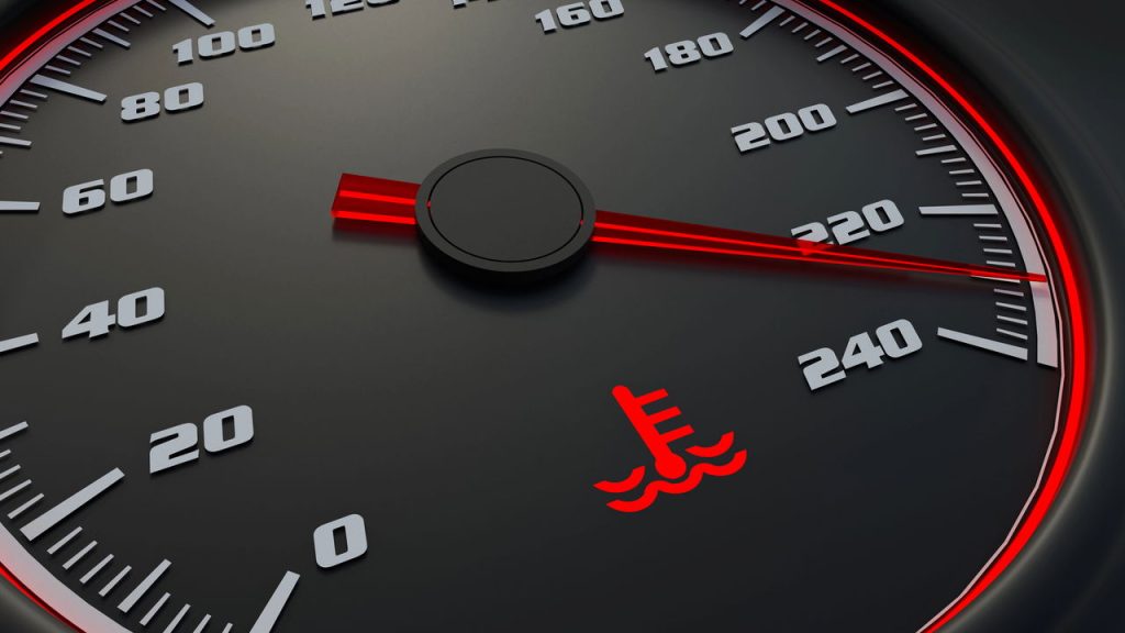 O erro mais comum ao ver o motor superaquecendo pode acabar com o carro!