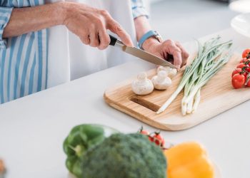 Três itens Tramontina de até R$ 170 que facilitam a rotina na cozinha