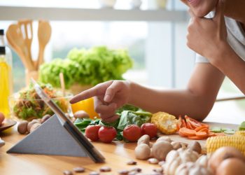 Substitua produtos industrializados por versões caseiras e reduza seus gastos