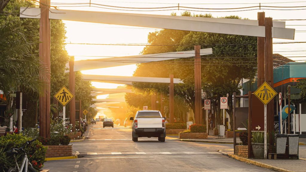 Essa cidade pequena virou referência mundial em turismo sustentável
