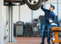 O aviso importante para quem vai levar o carro no mecânico