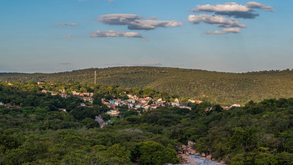 Essa pequena cidade baiana conquista quem ama natureza e história