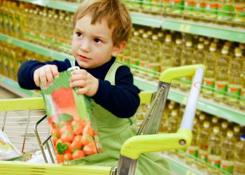 O que você tem que saber antes de ir ao mercado fazer compras para o seu bebê?