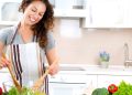 As melhores 5 formas de reaproveitar alimentos e economizar