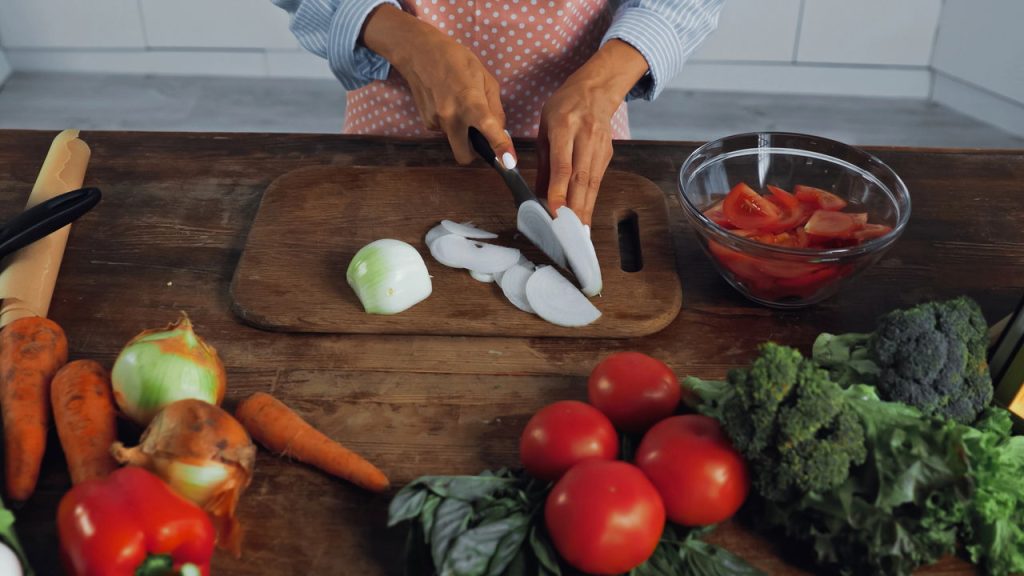 Congelar sua comida pode trazer economia de até centenas de reais por mês