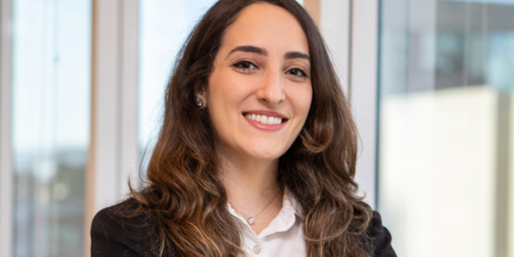 Danielle Berini, coordenadora de Policy da ICC Brasil. Imagem: Divulgação