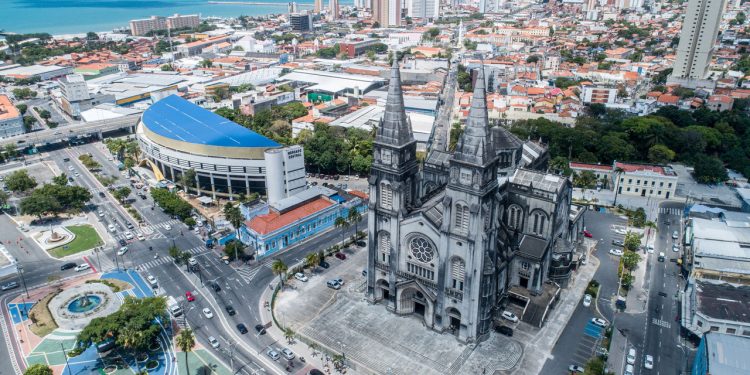 Essa cidade cresce, recebe turistas e continua sendo boa para morar