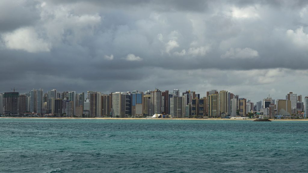Essa cidade cresce, recebe turistas e continua sendo boa para morar