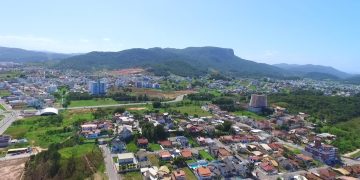 Essa cidade litorânea de Santa Catarina é a nova xodozinha de quem busca viver com qualidade de vida e tranquilidade junto da natureza
